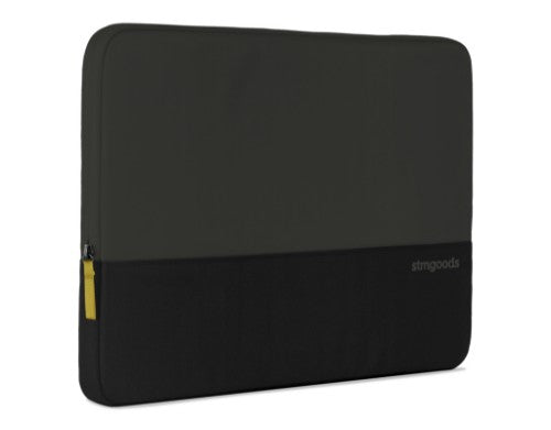 STM Origin 40.6 cm (16") Sleeve case Black