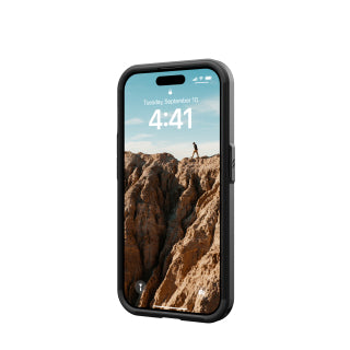 Urban Armor Gear Civilian Magsafe mobile phone case 15.5 cm (6.1") Cover Black