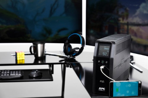 APC Back-UPS Pro, 1200VA/720W, Tower, 230V, 8x IEC C13 outlets, Sine Wave, AVR, USB Type A + C ports, LCD, User Replaceable Battery