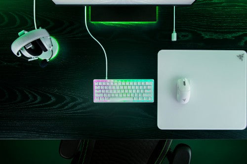 Razer RZ03-04981700-R3M1 keyboard Gaming USB QWERTY UK International White